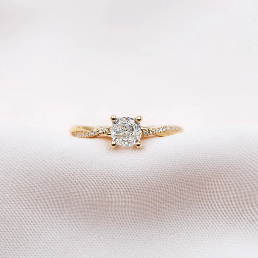 Ysmaryelle | Ring 18k Gold