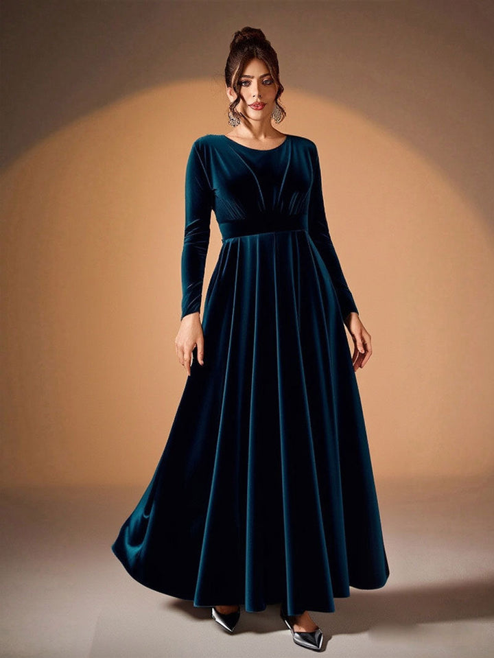 Beatrice | Long-Sleeve Velvet Maxi Dress