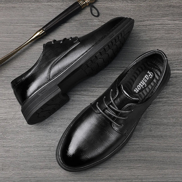 Monarch Genuine Leather Oxfords