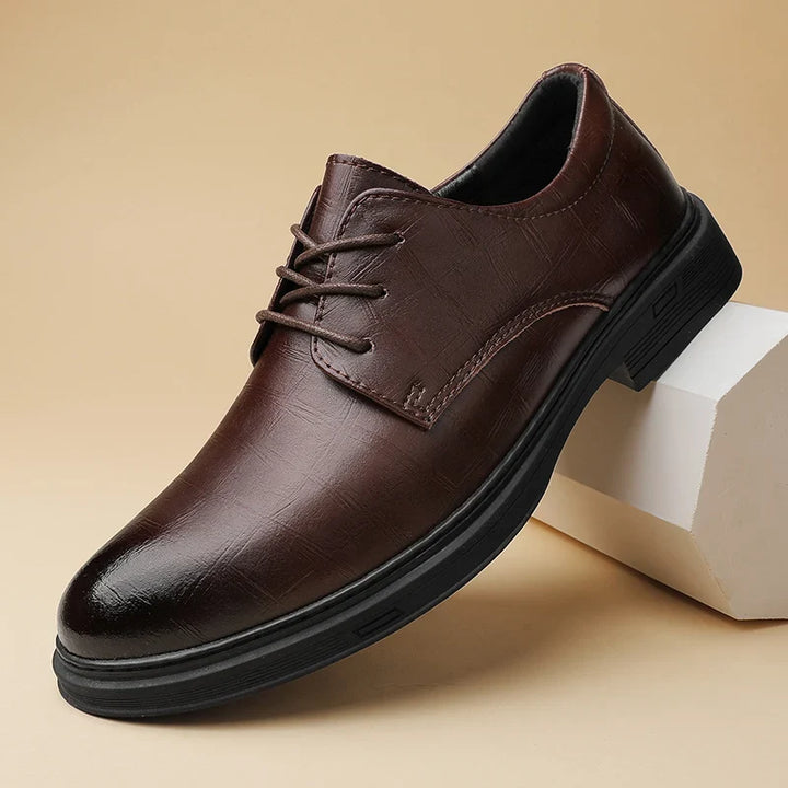 Monarch Genuine Leather Oxfords