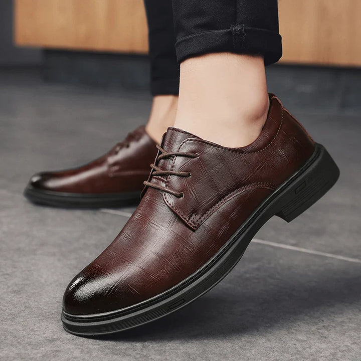 Monarch Genuine Leather Oxfords